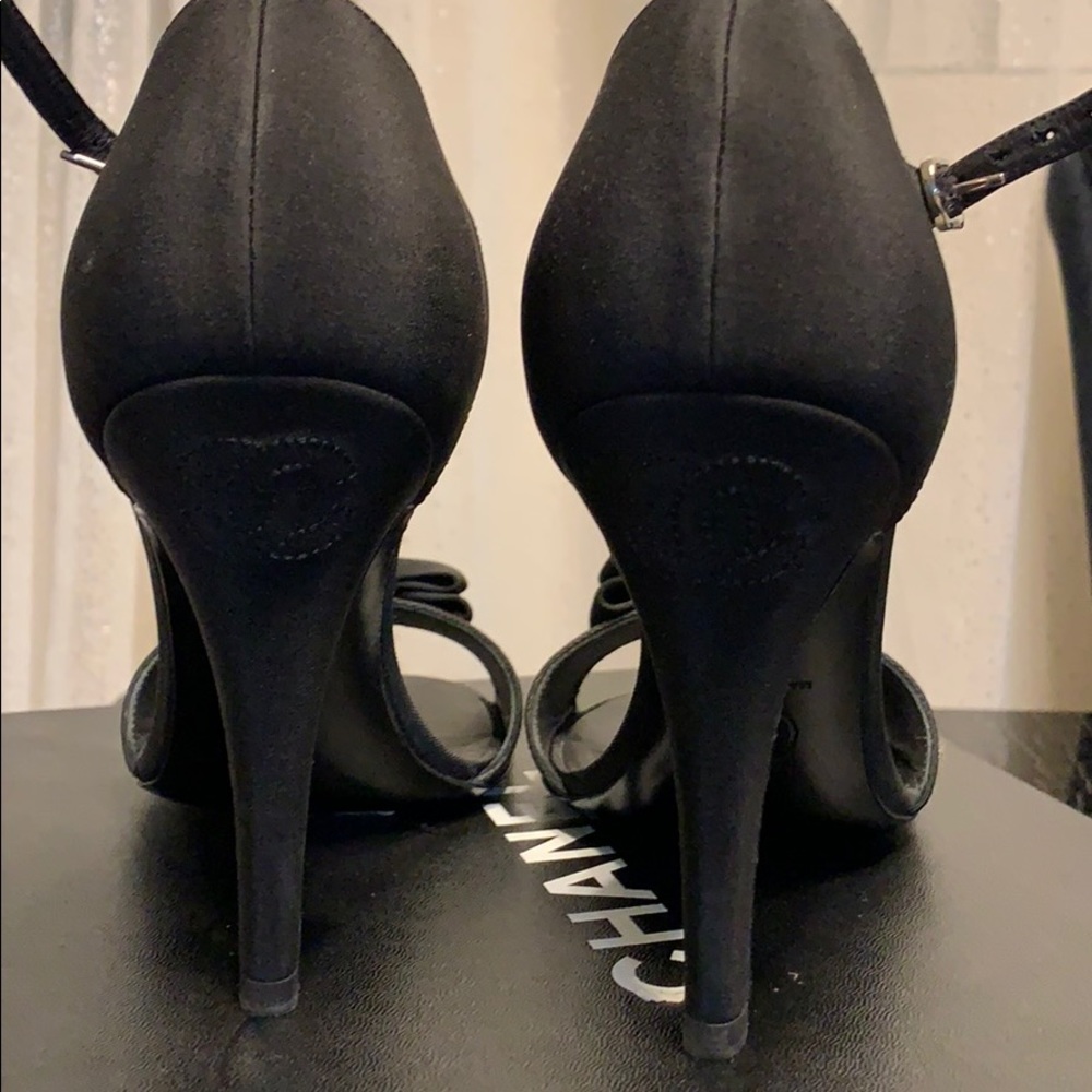 Chanel Shoes - Picture 3 of 4